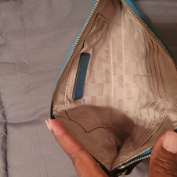 Michael Kors Turquoise Blue Wristlet - Picture 5 of 5